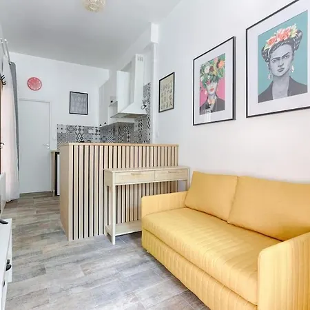Republique Canal St Martin Charming Apartment *